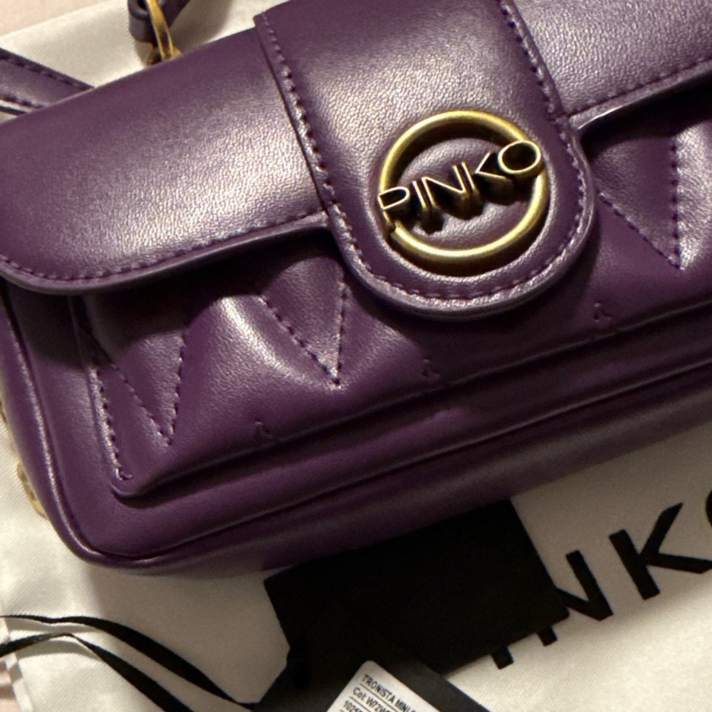 Pinko Purple Quilted Crossbody Bag with Elegant Gold Hardware
